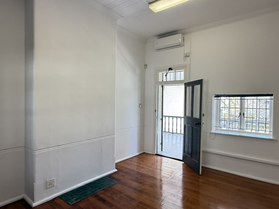 To Let Commercial Property for Rent in Paardevlei Western Cape